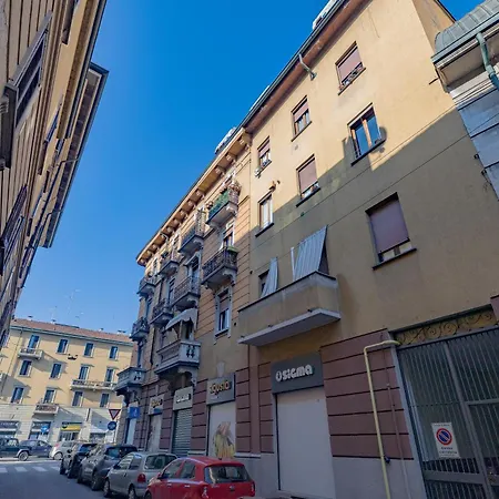 Milanogorla-metro 50mt-duomo A 15 Minuti
