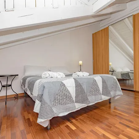 Milanogorla-metro 50mt-duomo A 15 Minuti Appartement Milaan