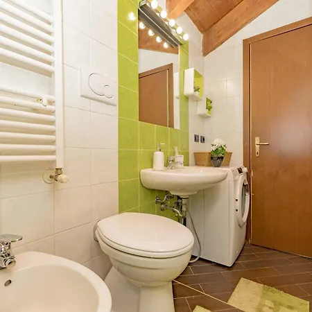 Appartement Milanogorla-metro 50mt-duomo A 15 Minuti Milaan